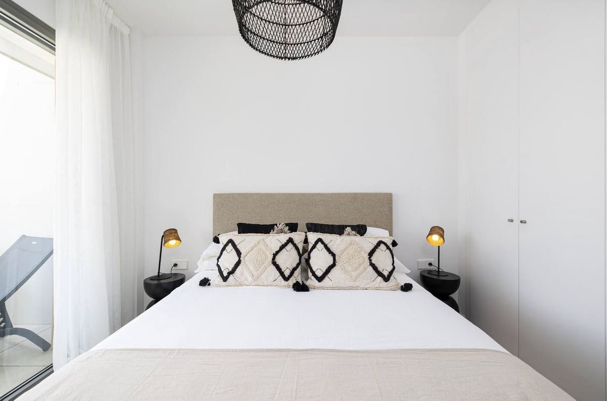 3 bedroom Townhouse for sale in El Chaparral - € 850,000 (Ref: 9413398)