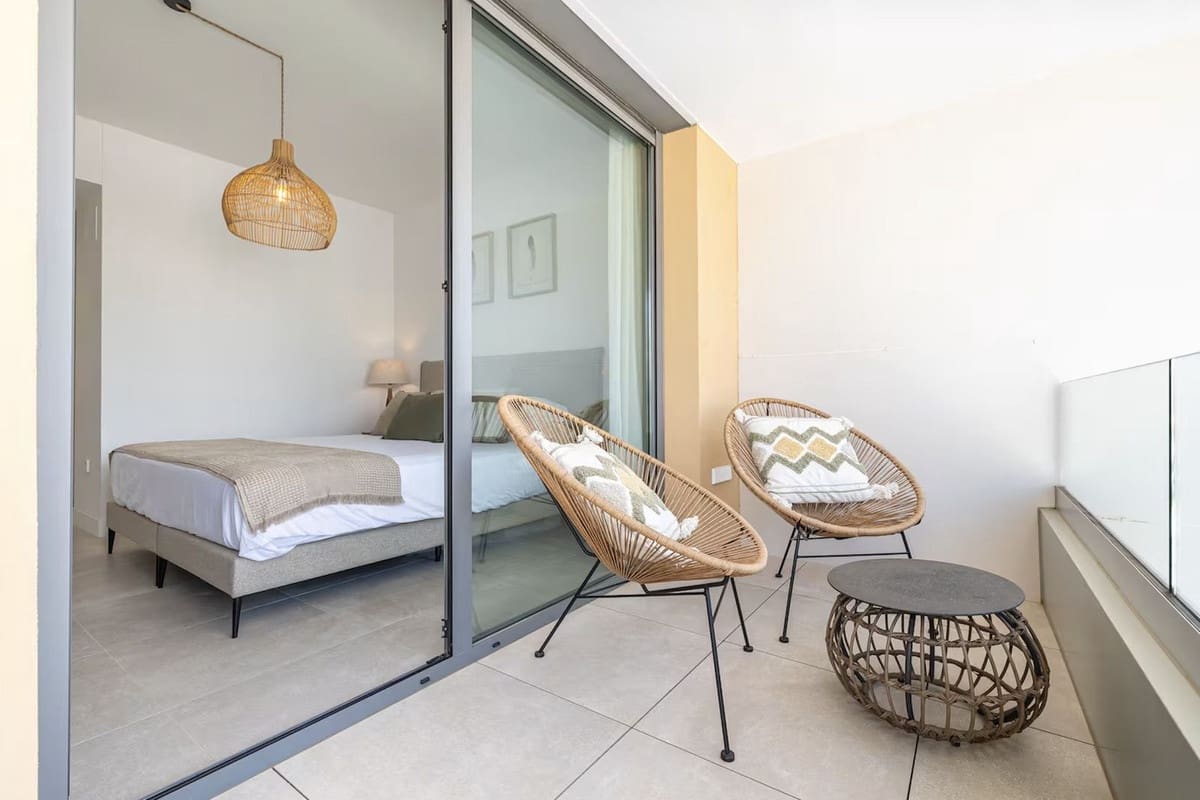 3 bedroom Townhouse for sale in El Chaparral - € 850,000 (Ref: 9413398)