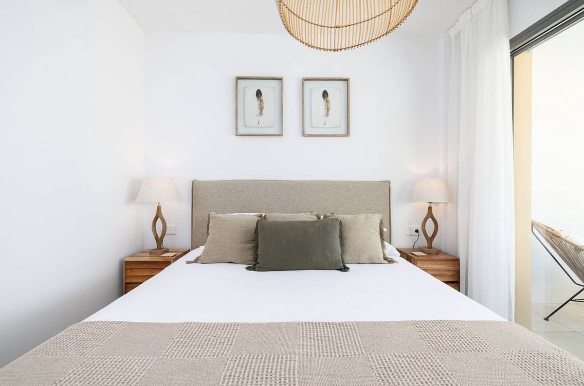 3 bedroom Townhouse for sale in El Chaparral - € 850,000 (Ref: 9413398)