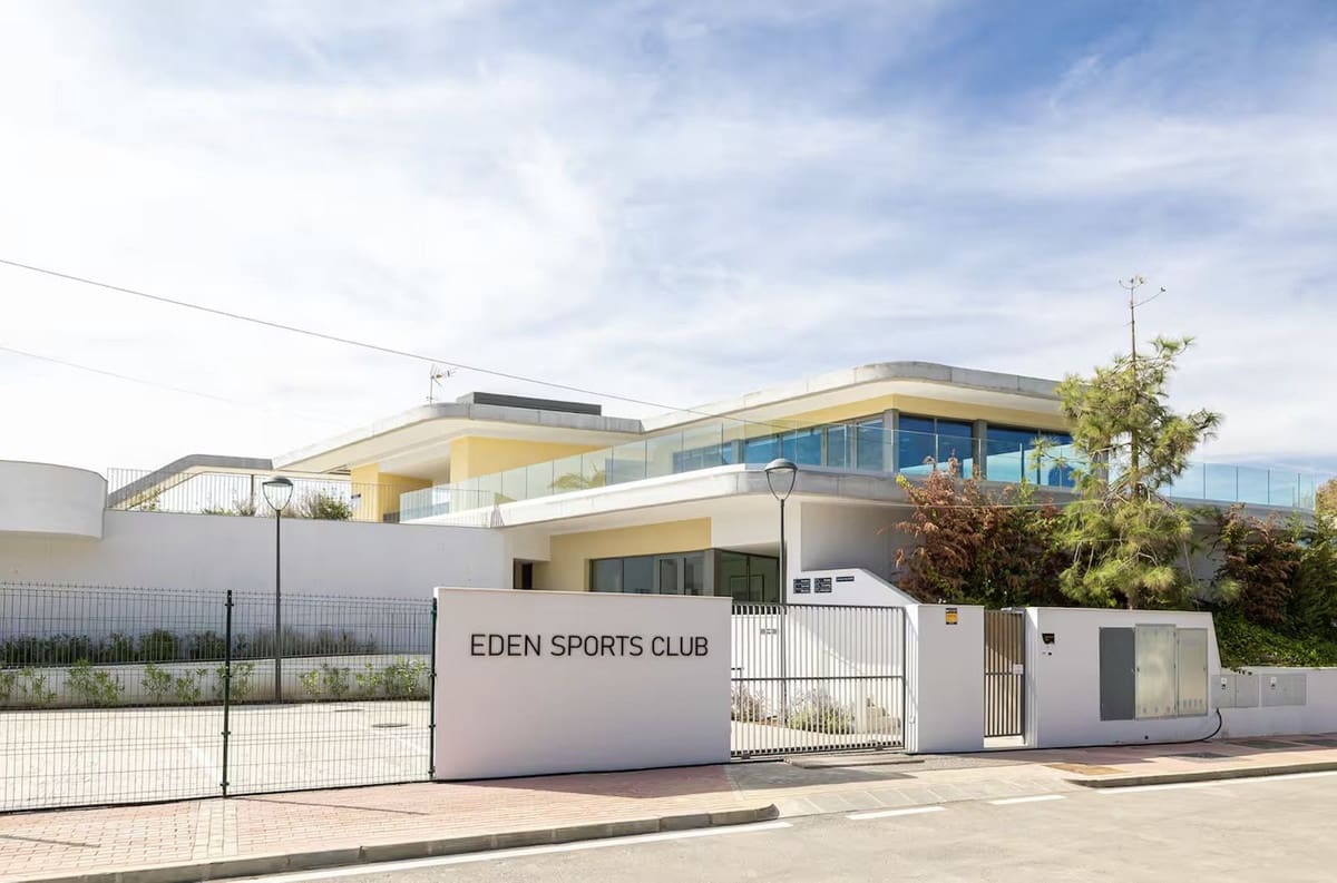 3 bedroom Townhouse for sale in El Chaparral - € 850,000 (Ref: 9413398)