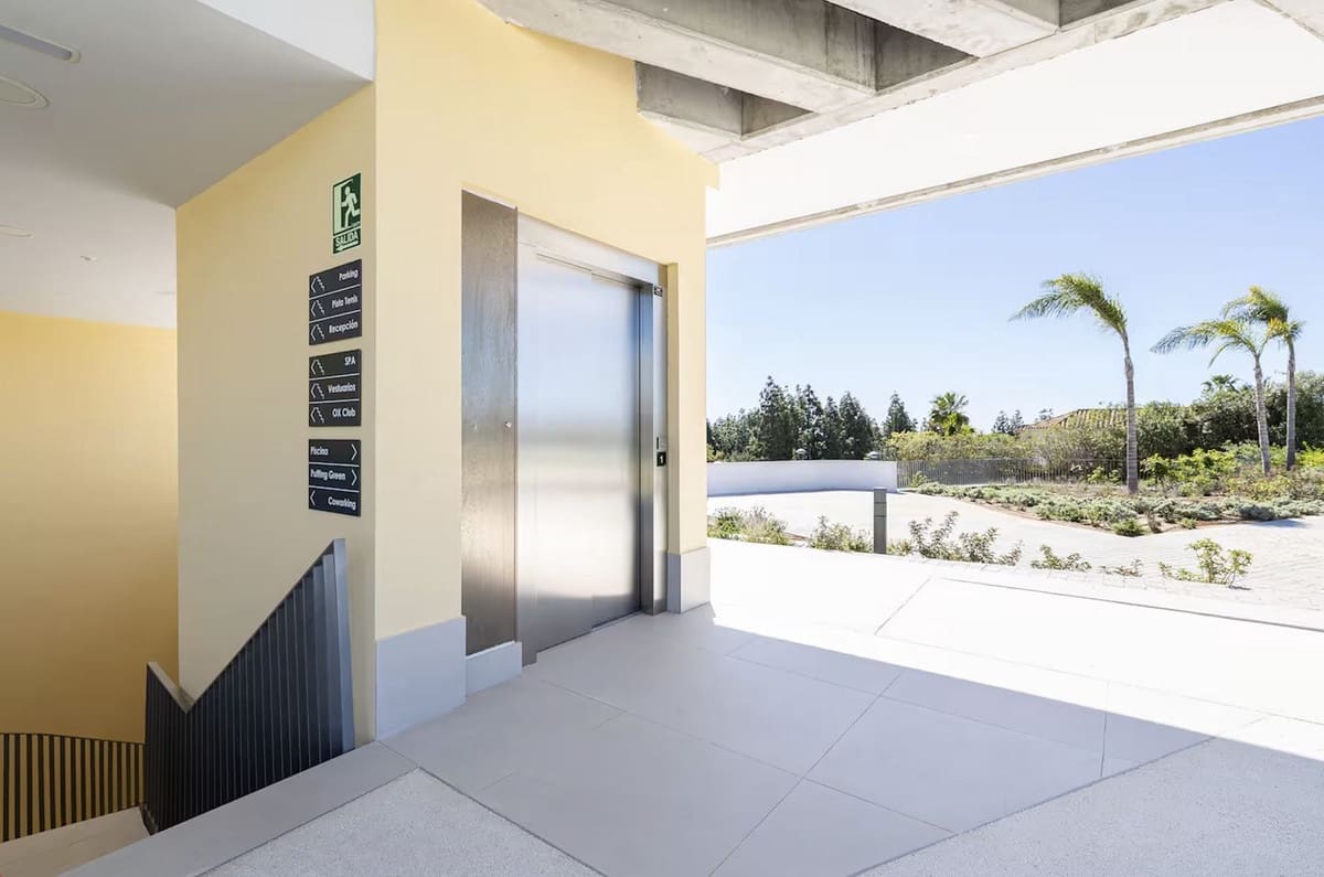 3 bedroom Townhouse for sale in El Chaparral - € 850,000 (Ref: 9413398)