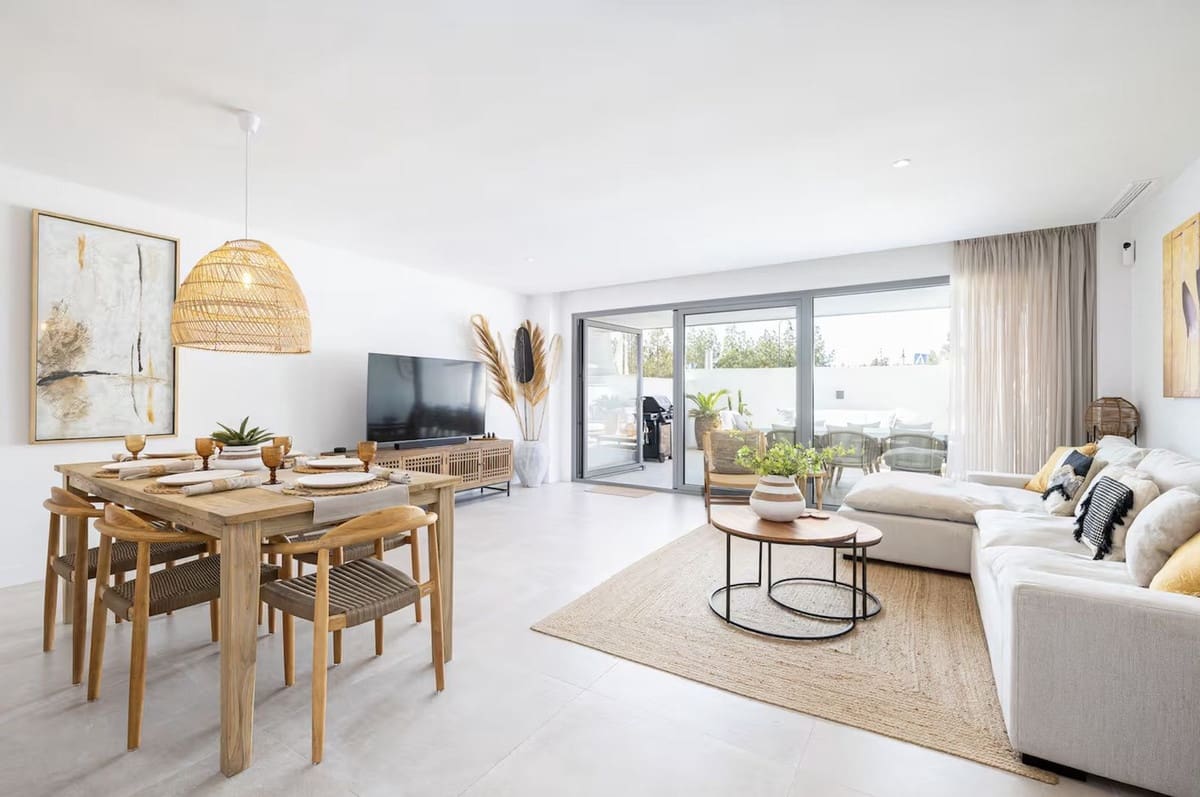 3 soveværelse Byhus til salg i El Chaparral - € 830.000 (Ref: 9413398)