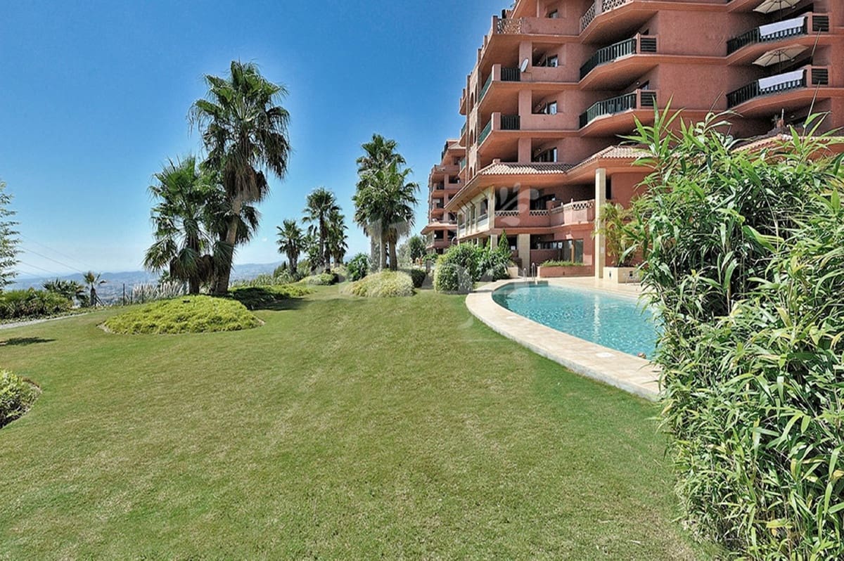 2 makuuhuone Huoneisto myytävänä paikassa Benalmadena - 399 000 € (Ref: 9413401)