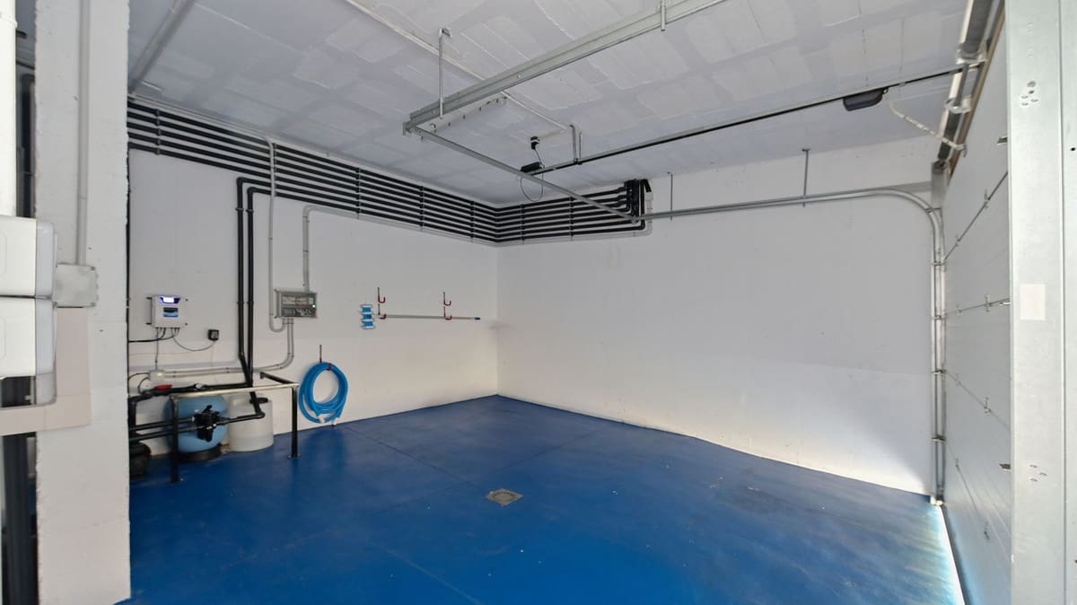 5 bedroom Finca/Country House for sale in Torremuelle with pool - € 950,000 (Ref: 9413402)