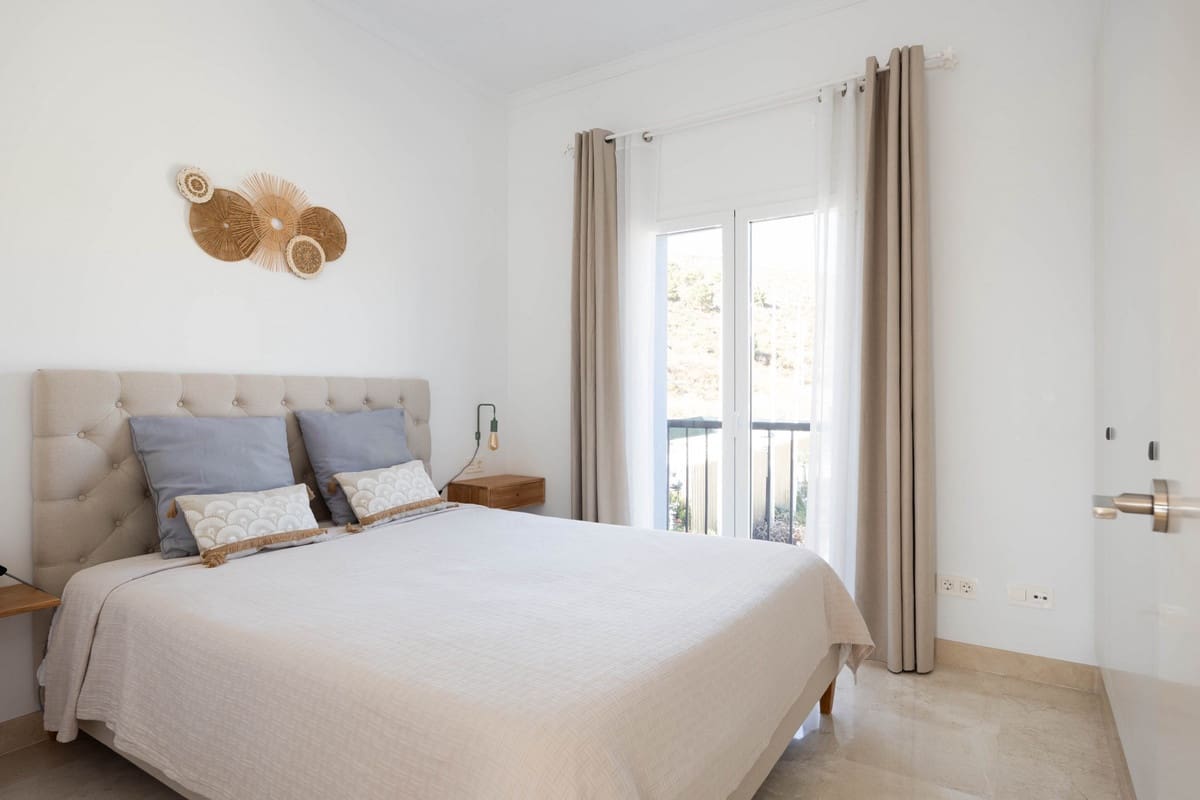 3 makuuhuone Kattohuoneisto myytävänä paikassa Benahavis - 699 000 € (Ref: 9413403)