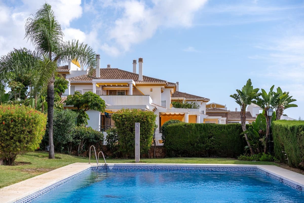 2 soverom Leilighet til salgs i Benalmadena - € 365 000 (Ref: 9413407)