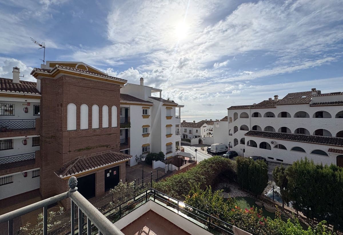 2 sypialnia Apartament na sprzedaż w Benalmadena z garażem - 365 000 € (Ref: 9413407)