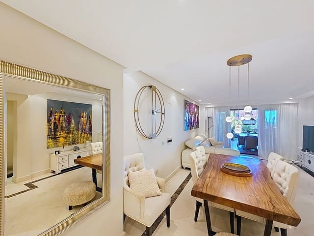 3 bedroom Apartment for sale in Parque Central, Estepona - € 1,200,000 (Ref: 9413408)