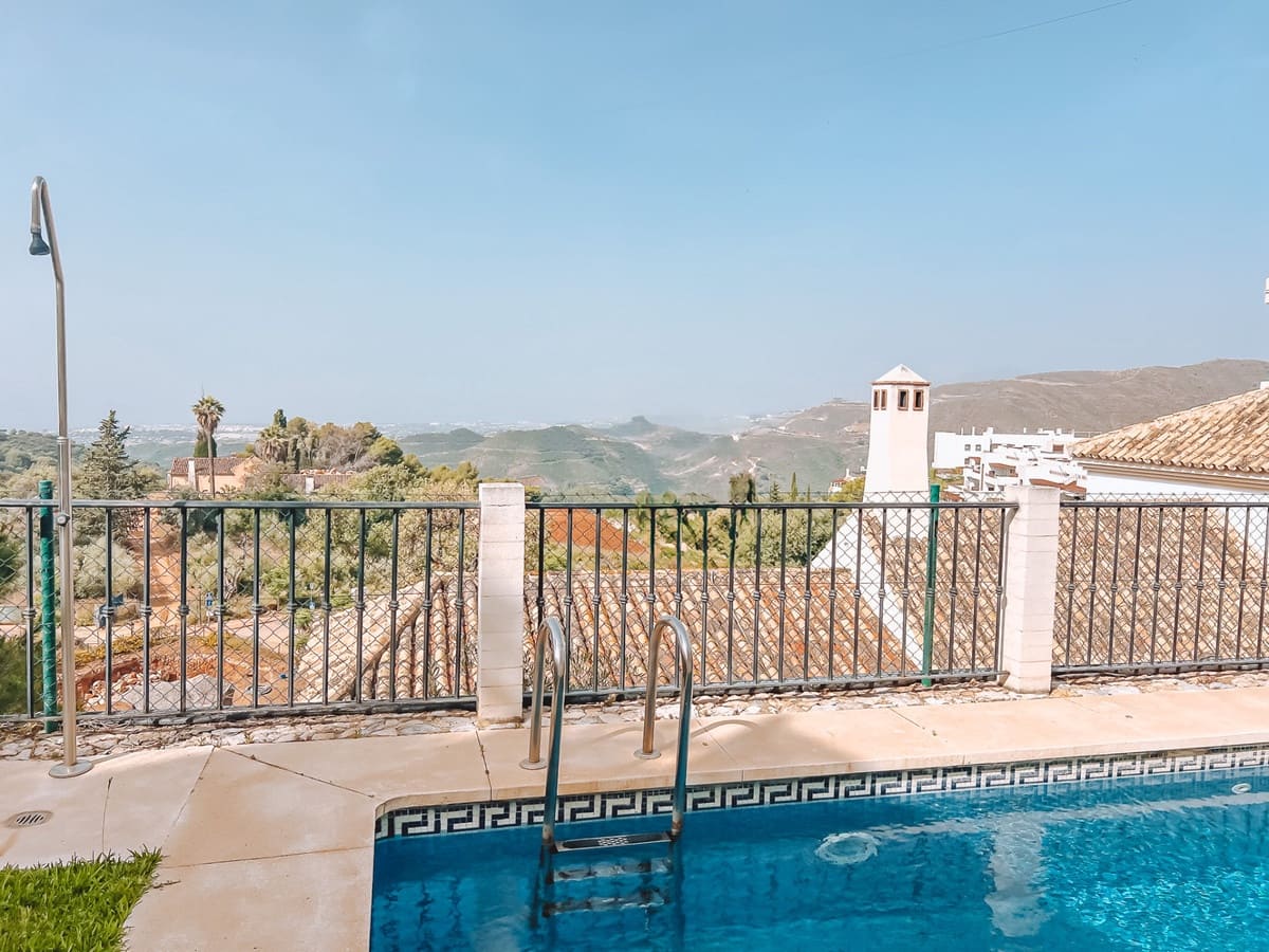 2 soverom Villa til salgs i Istan - € 720 000 (Ref: 9413411)