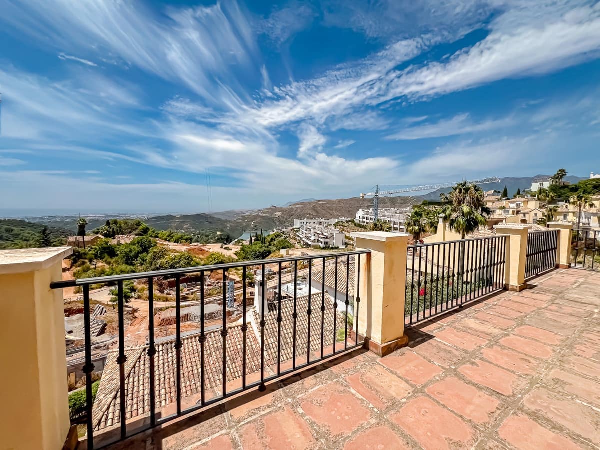 2 soverom Villa til salgs i Istan - € 720 000 (Ref: 9413411)