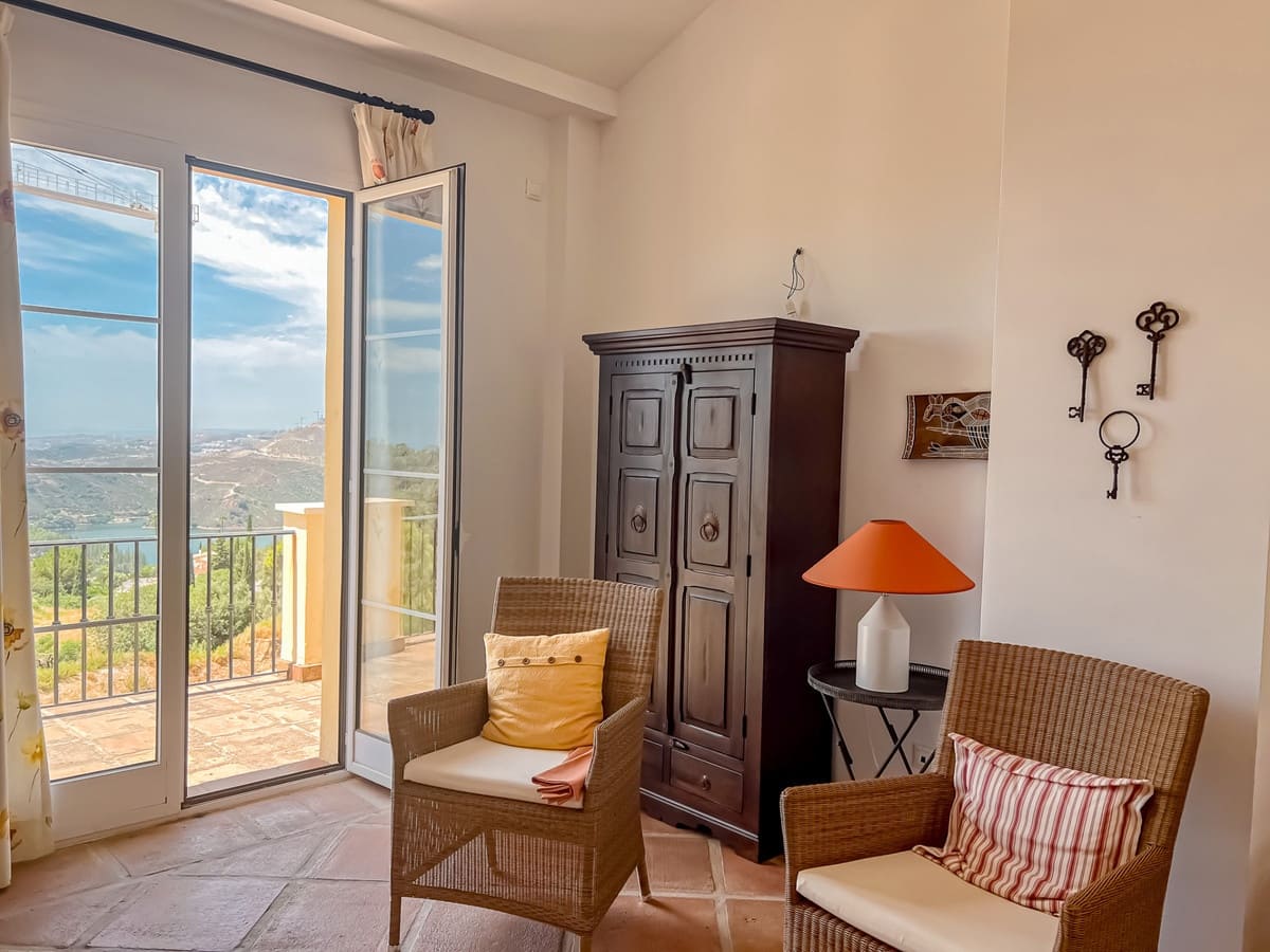 2 soverom Villa til salgs i Istan - € 720 000 (Ref: 9413411)