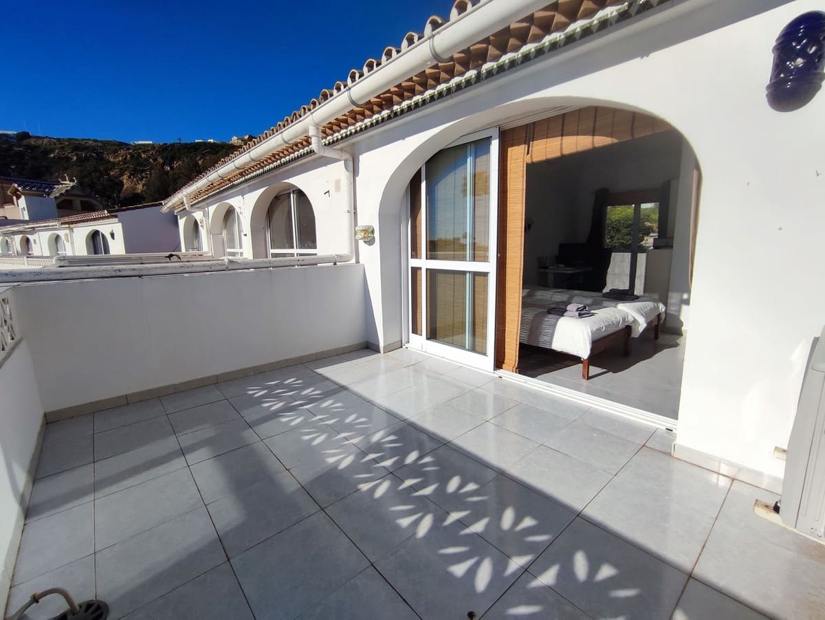 3 soveværelse Byhus til salg i Manilva - € 299.000 (Ref: 9415249)