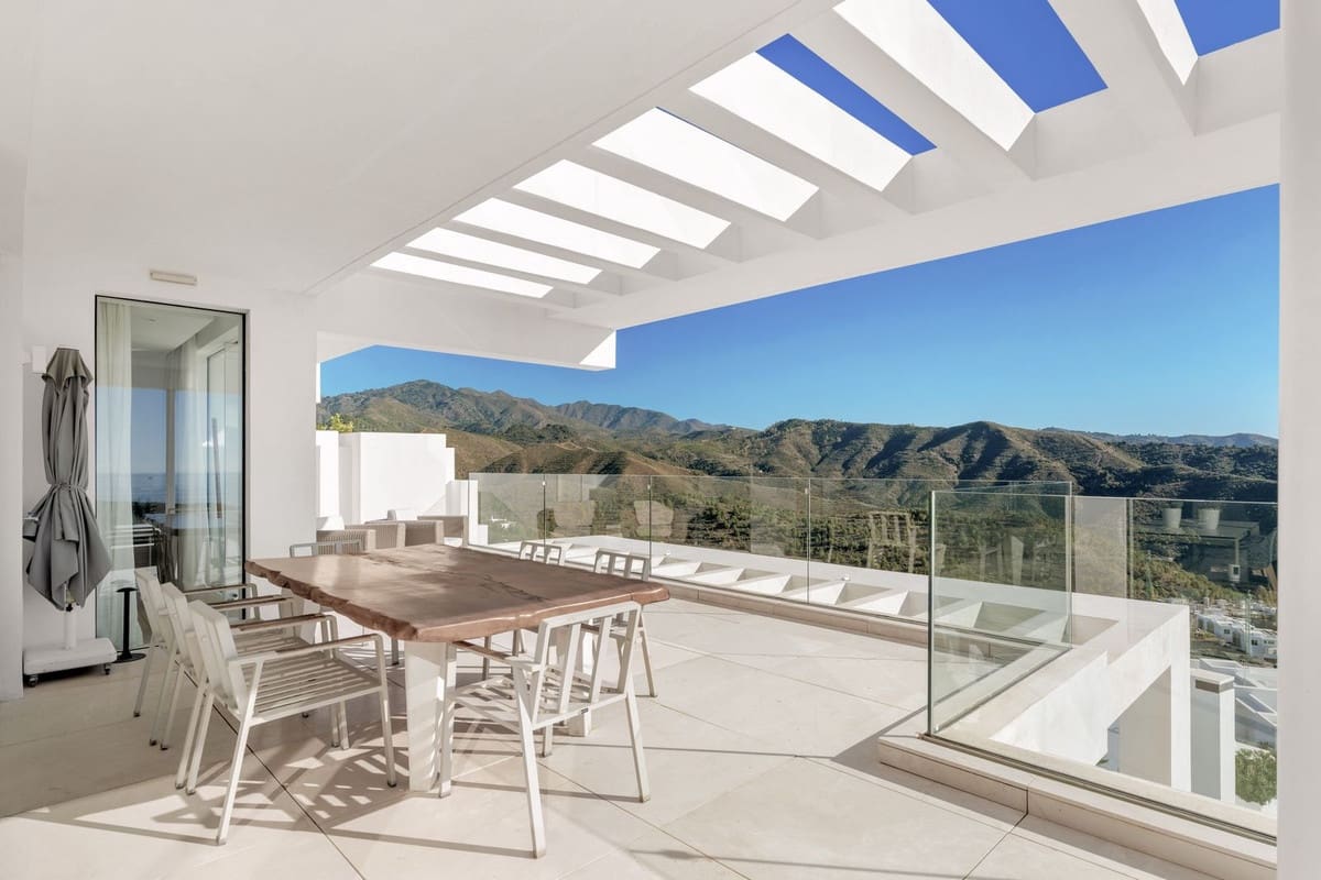 3 sypialnia Penthouse na sprzedaż w Ojen - 1 775 000 € (Ref: 9415255)