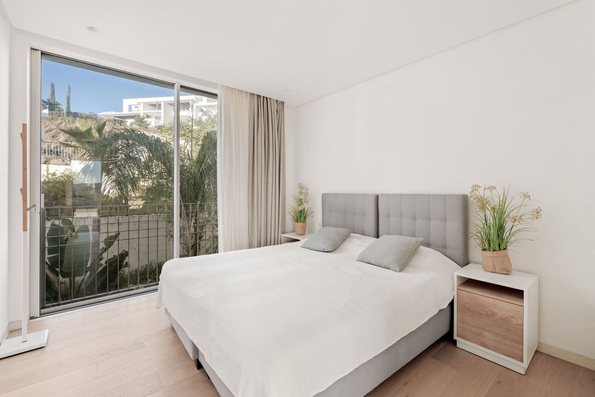 3 sovrum Takvåning till salu i Ojen med pool - 1 775 000 € (Ref: 9415255)