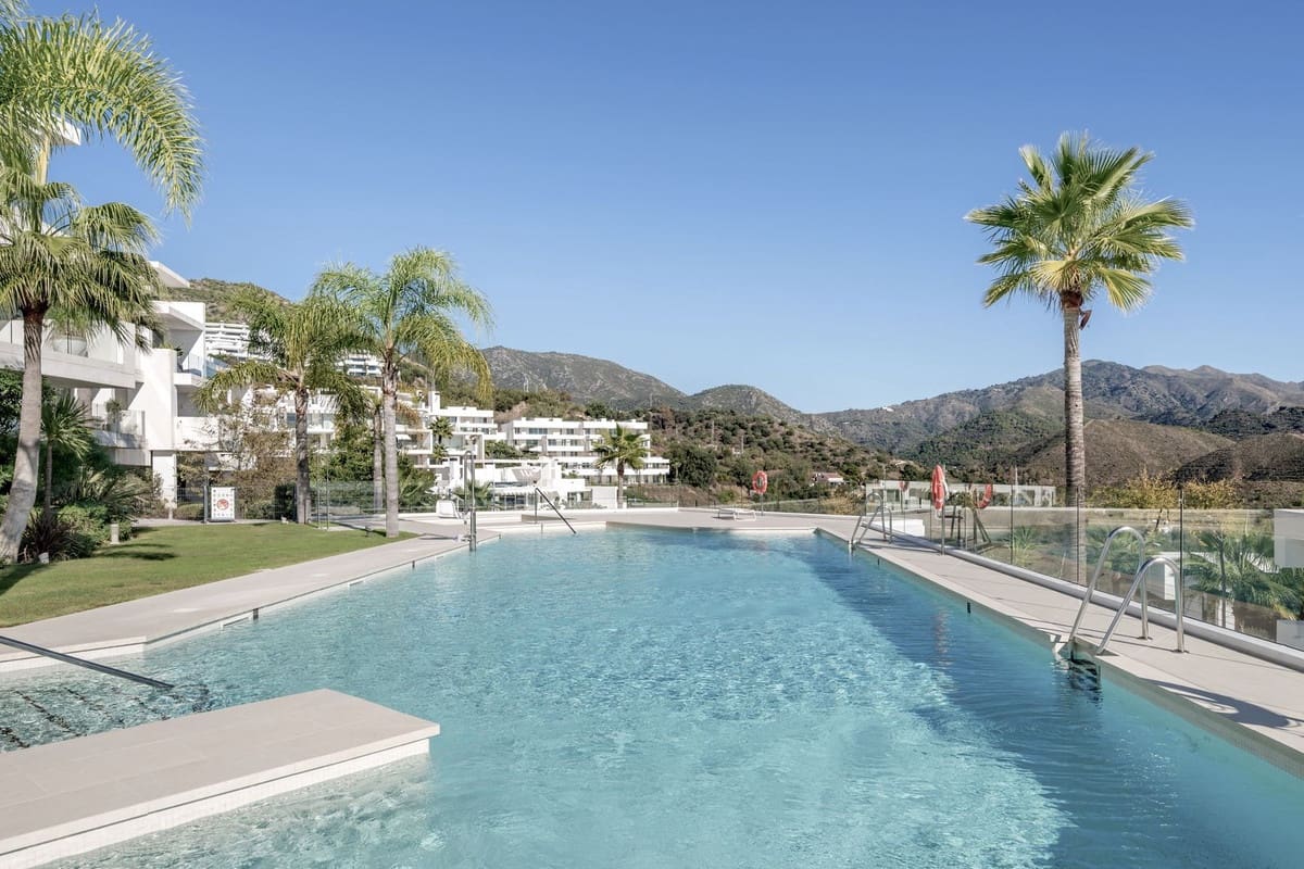 3 sovrum Takvåning till salu i Ojen med pool - 1 775 000 € (Ref: 9415255)