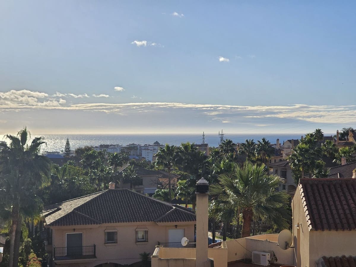 3 chambre Finca/Maison de Campagne à vendre à Riviera del Sol - 388 000 € (Ref: 9415256)