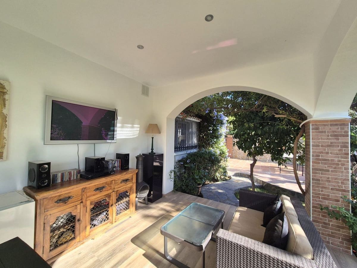 4 soverom Villa til salgs i Coin - € 795 000 (Ref: 9418969)