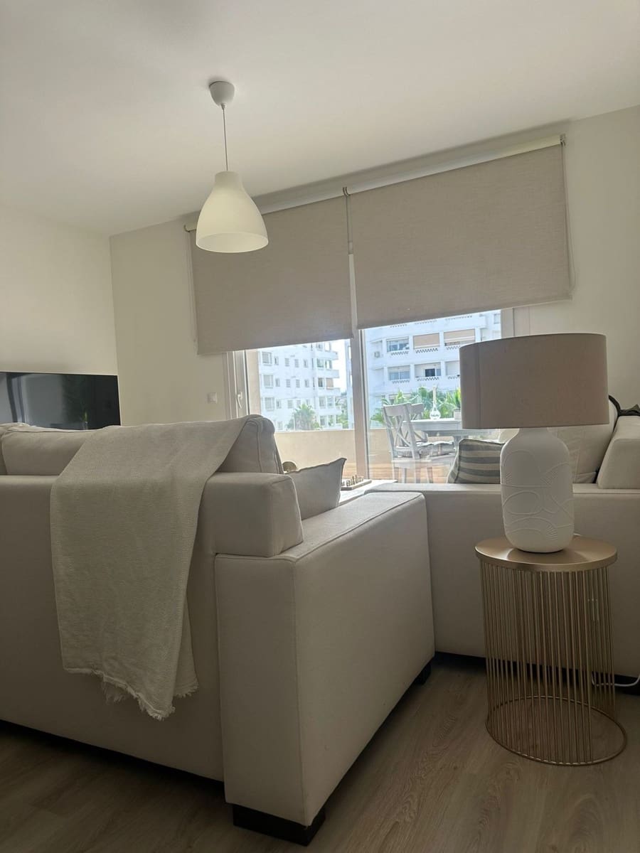 3 bedroom Apartment for sale in Nueva Andalucia - € 479,000 (Ref: 9424195)