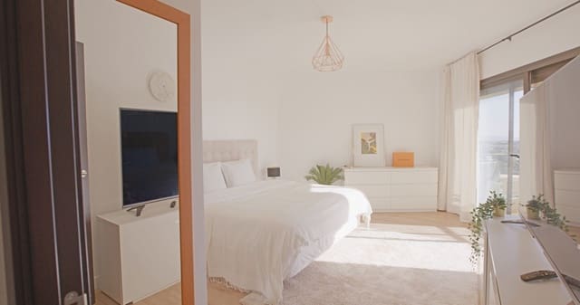 2 chambre Penthouse à vendre à Centro, Estepona - 595 000 € (Ref: 9426608)