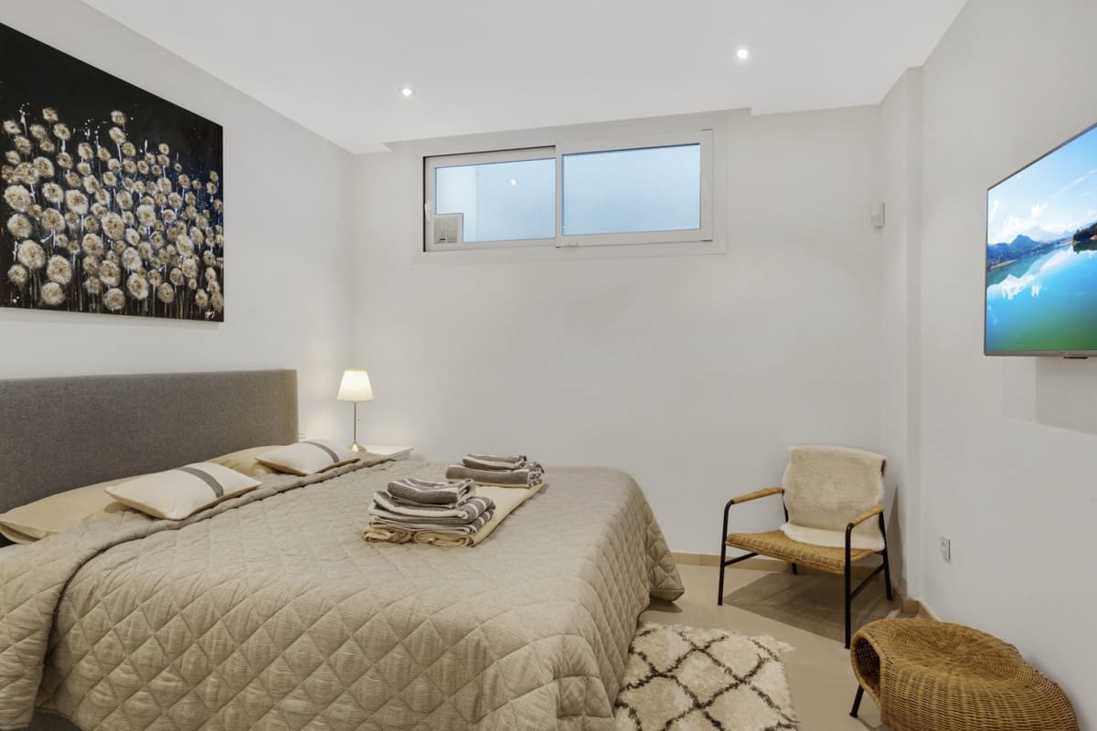 4 makuuhuone Huvila myytävänä paikassa La Quinta - 2 500 000 € (Ref: 9426609)