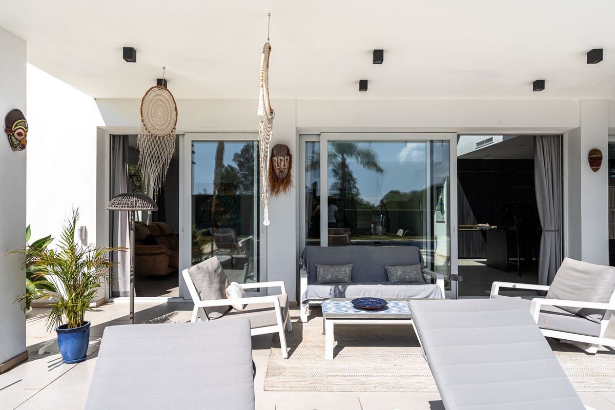 4 makuuhuone Huvila myytävänä paikassa La Quinta - 2 500 000 € (Ref: 9426609)