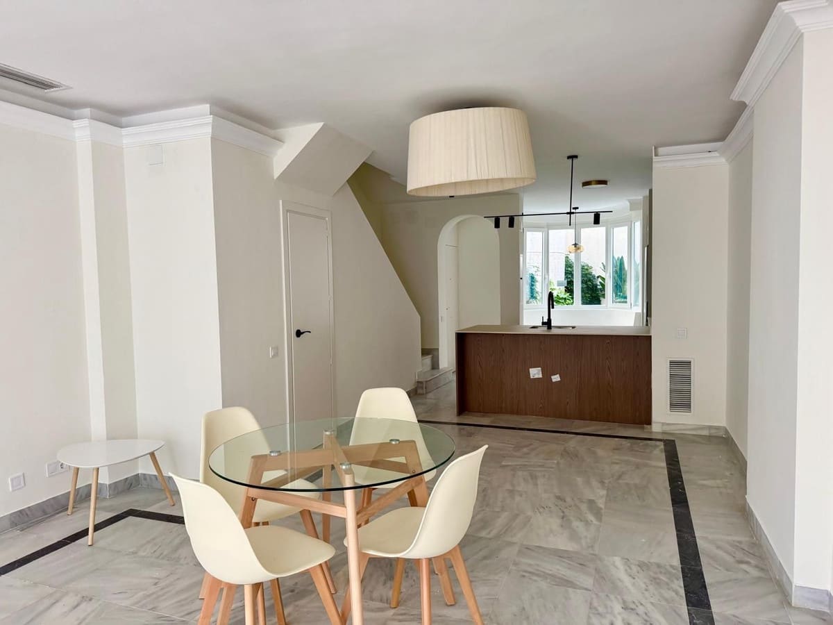 3 makuuhuone Huoneisto myytävänä paikassa Marbella - 849 000 € (Ref: 9429133)