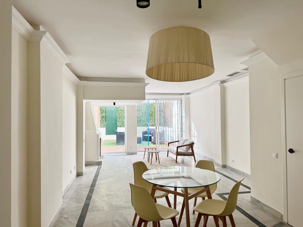 Apartamento de 3 habitaciones en Marbella en venta - 849.000 € (Ref: 9429133)