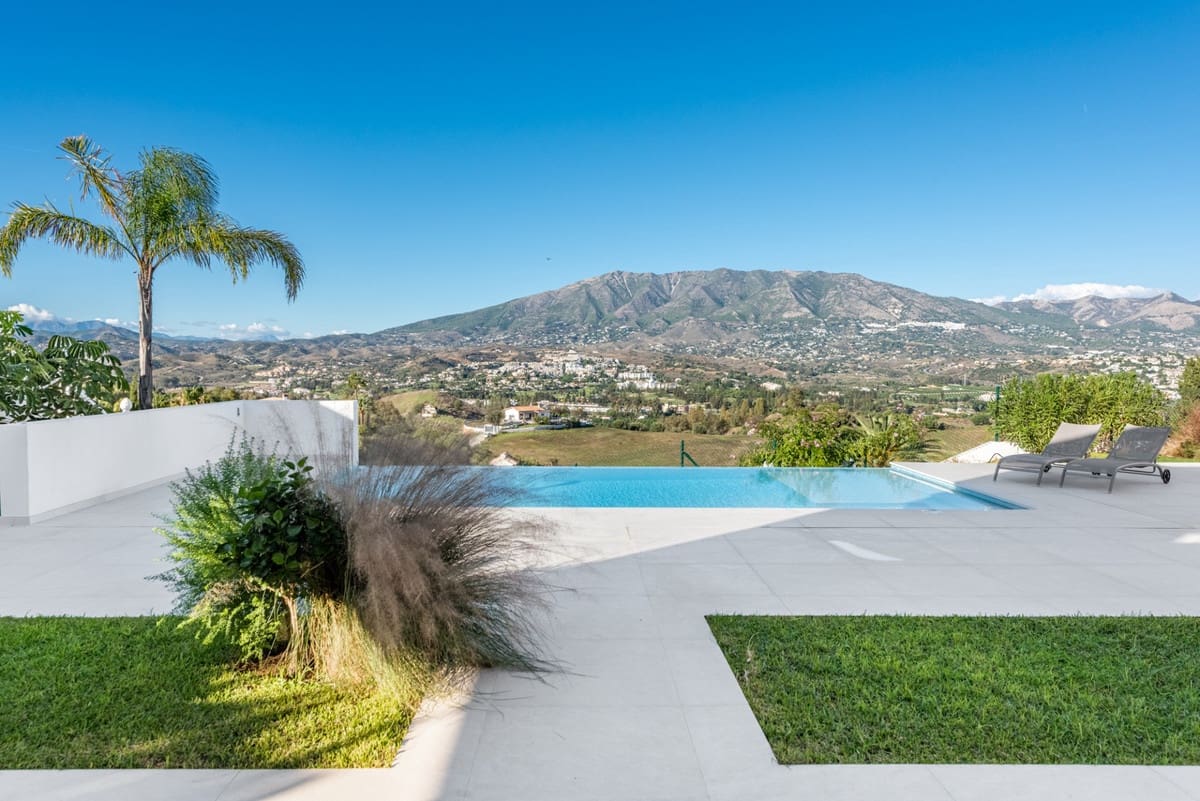 3 soverom Villa til salgs i Cerro del Aguila med svømmebasseng - € 1 895 000 (Ref: 9429136)