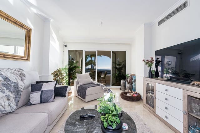 Apartamento de 3 habitaciones en La Duquesa / Puerto de la Duquesa, Manilva en venta - 540.000 € (Ref: 9429139)