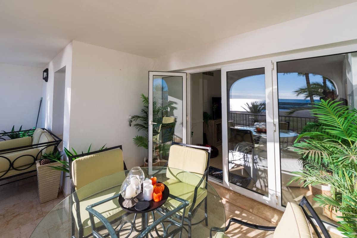 Apartamento de 3 habitaciones en La Duquesa / Puerto de la Duquesa en venta - 540.000 € (Ref: 9429139)