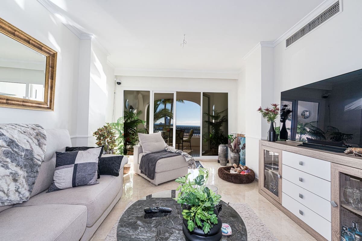 Apartamento de 3 habitaciones en La Duquesa / Puerto de la Duquesa en venta - 540.000 € (Ref: 9429139)