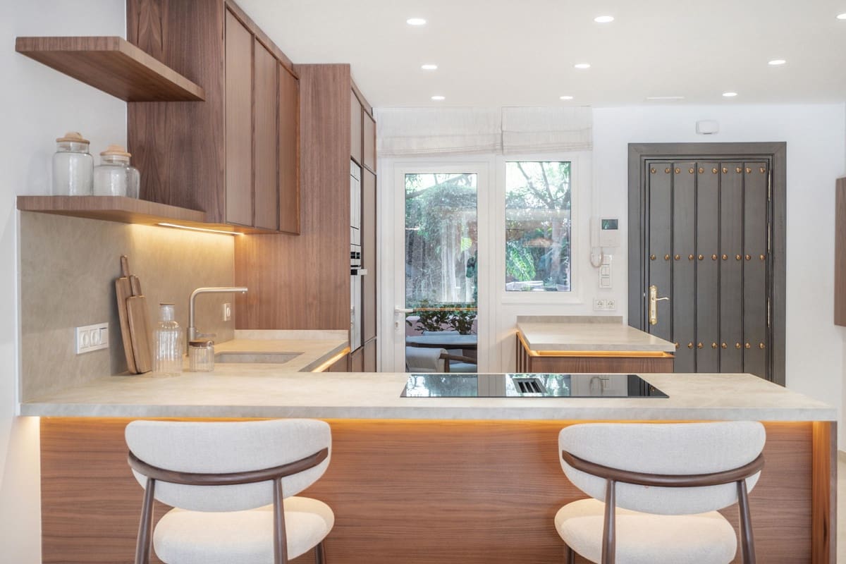 4 sypialnia Dom na sprzedaż w Golden Mile - 1 995 000 € (Ref: 9429140)