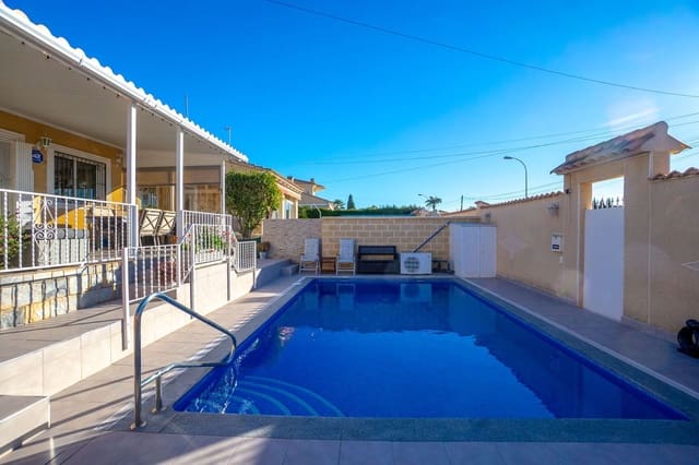 3 soverom Villa til salgs i Las Piscinas Naturales, Torrevieja - € 335 950 (Ref: 9429146)