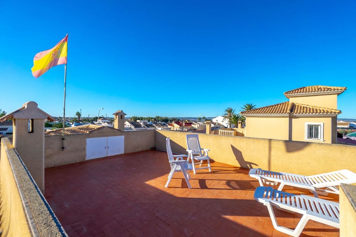 3 soverom Villa til salgs i Torrevieja - € 335 950 (Ref: 9429146)