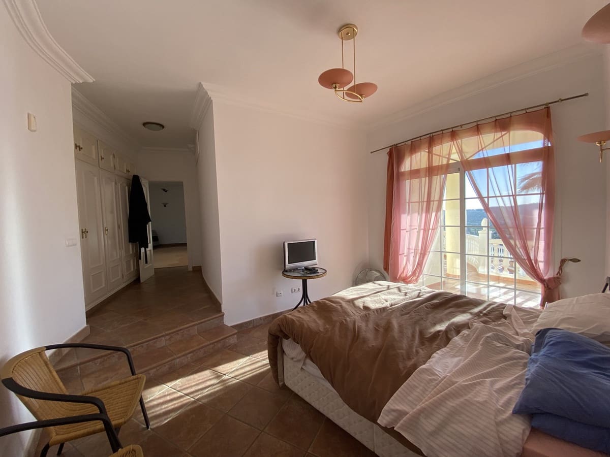 5 soveværelse Villa til salg i Mijas Golf - € 1.050.000 (Ref: 9429147)