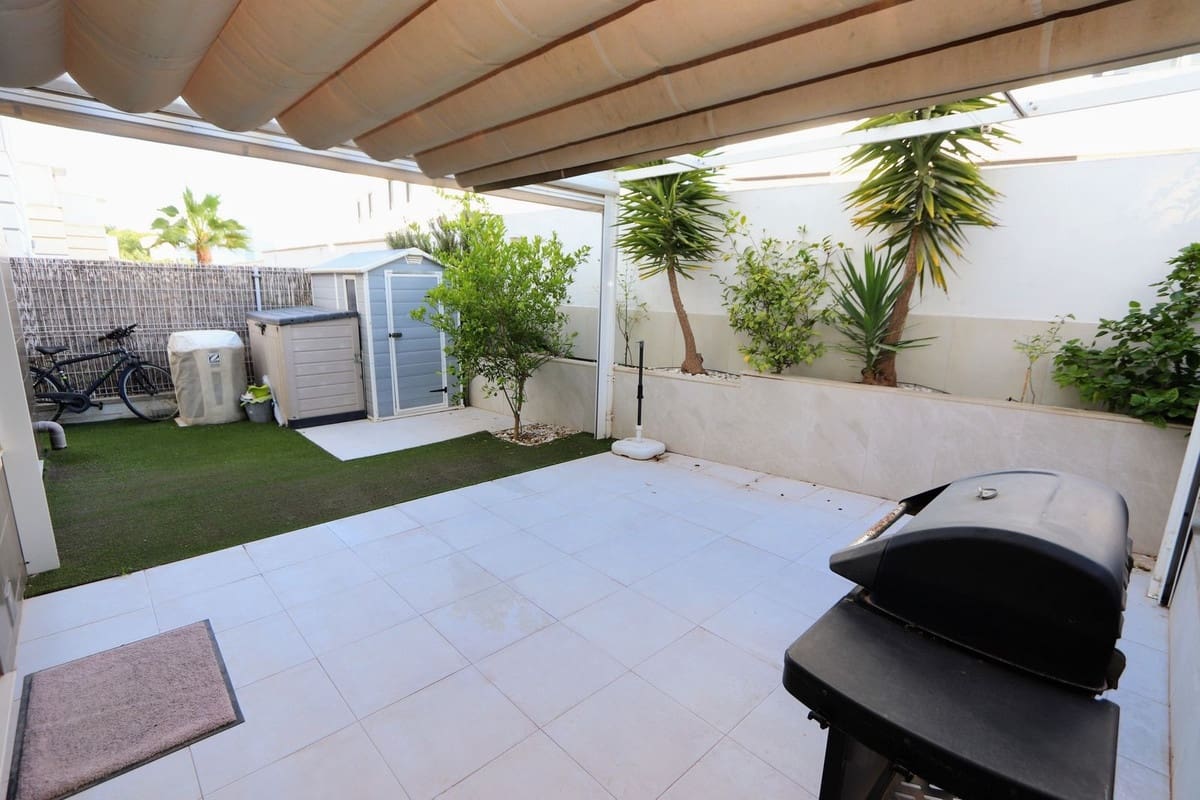 Chalet de 3 habitaciones en Orihuela Costa en venta - 389.000 € (Ref: 9432799)