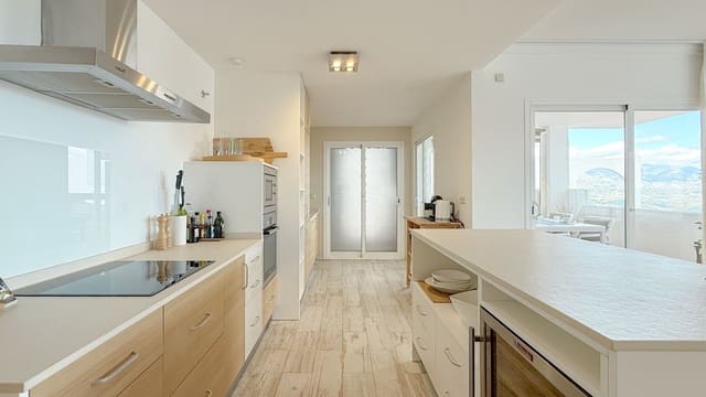 3 chambre Appartement à vendre à La Mairena, Ojen - 475 000 € (Ref: 9432801)