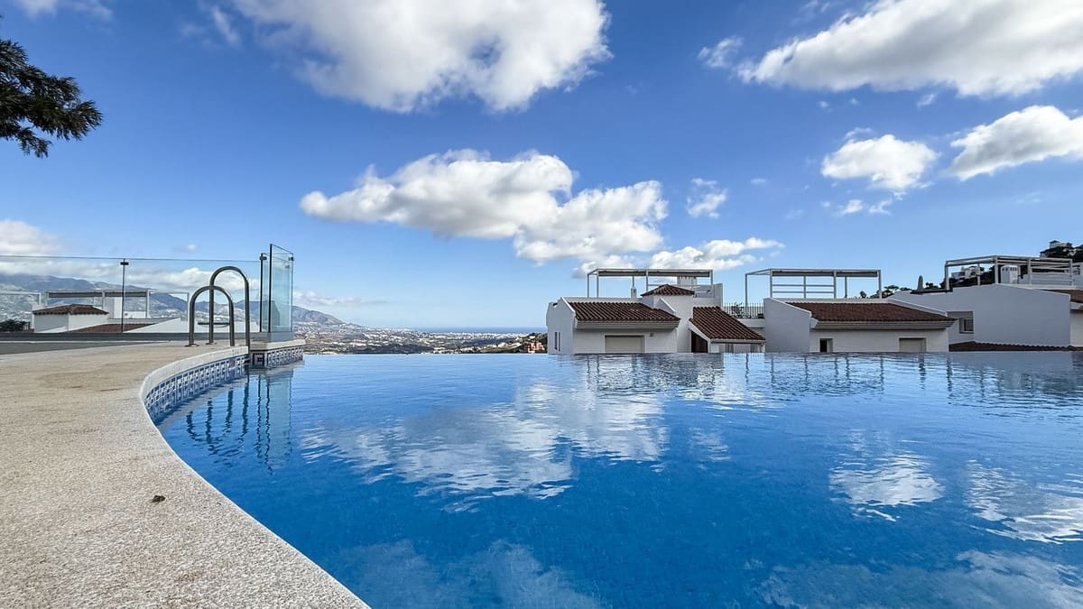 3 quarto Apartamento para venda em La Mairena - 475 000 € (Ref: 9432801)