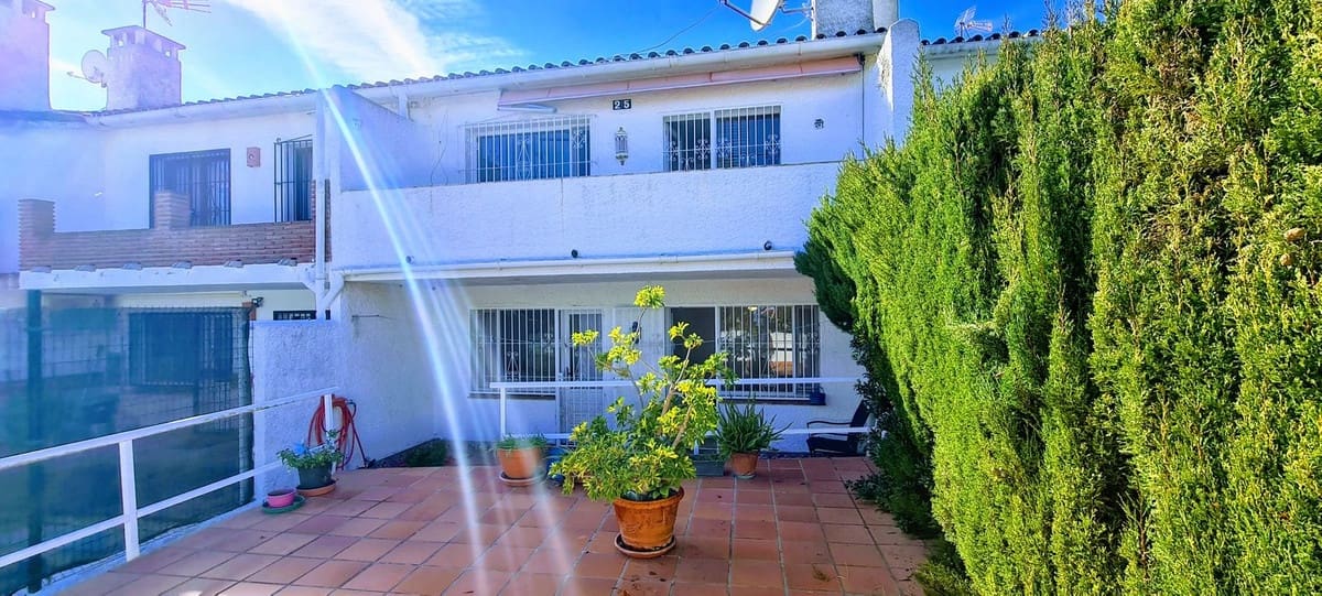 2 soveværelse Byhus til salg i Elviria - € 395.000 (Ref: 9432802)