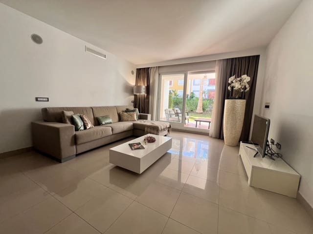 2 bedroom Apartment for sale in New Golden Mile, Estepona - € 419,000 (Ref: 9432806)