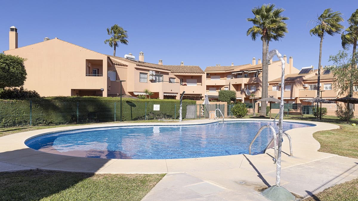 1 makuuhuone Huoneisto myytävänä paikassa Manilva - 230 000 € (Ref: 9435000)