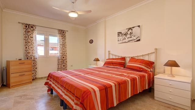 1 slaapkamer Appartement te koop in Manilva Pueblo, Manilva - € 230.000 (Ref: 9435000)