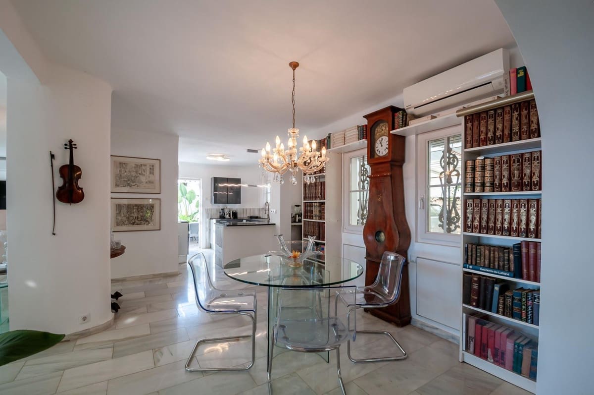 4 sypialnia Willa na sprzedaż w Calpe / Calp - 1 400 000 € (Ref: 9435001)