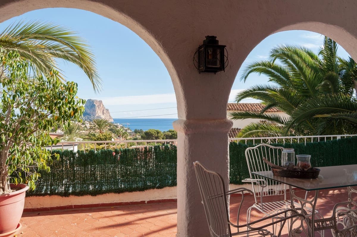 4 sypialnia Willa na sprzedaż w Calpe / Calp - 1 400 000 € (Ref: 9435001)