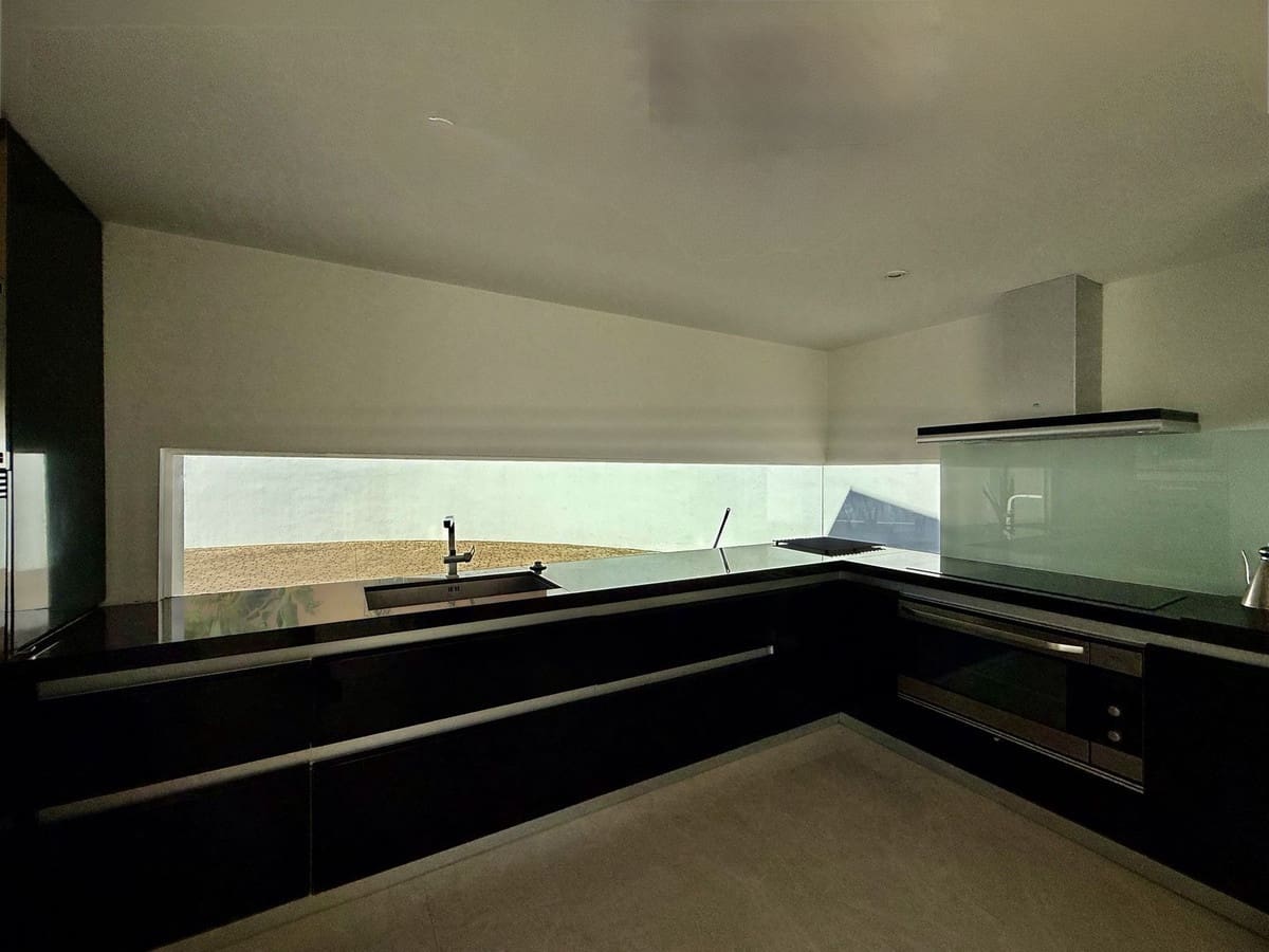 4 soveværelse Villa til salg i Valtocado - € 1.999.000 (Ref: 9439065)