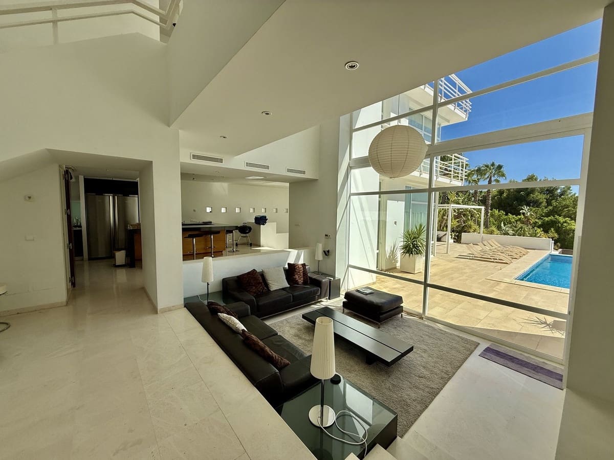 4 soveværelse Villa til salg i Valtocado - € 1.999.000 (Ref: 9439065)