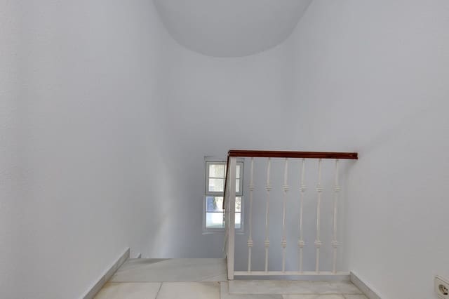 3 soveværelse Byhus til salg i Elviria, Marbella - € 695.000 (Ref: 9439069)