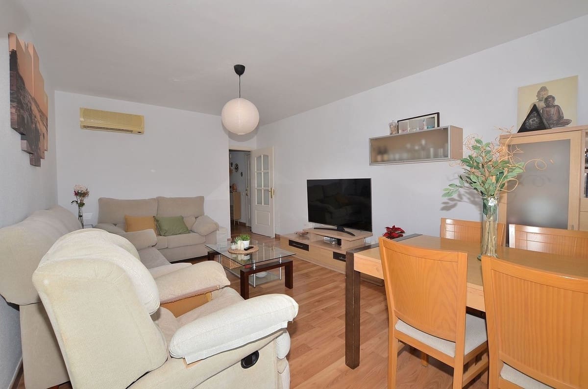 3 bedroom Penthouse for sale in Arroyo de la Miel with garage - € 549,000 (Ref: 9439071)