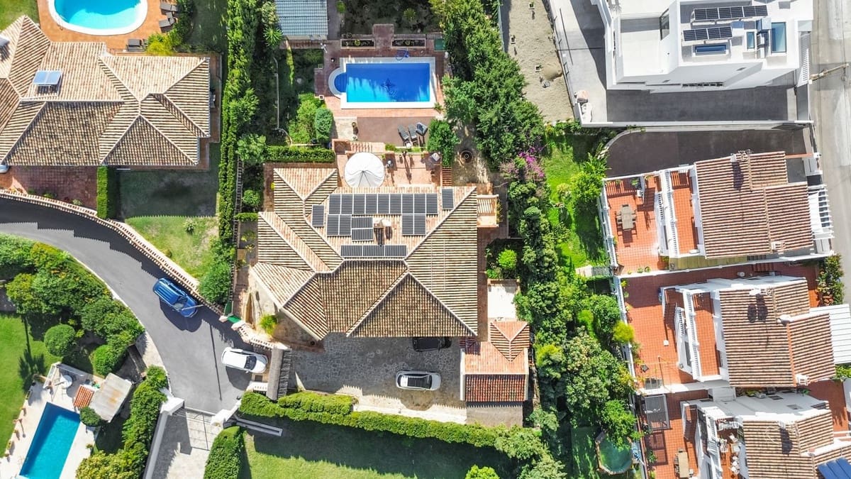 4 soverom Villa til salgs i Benalmadena - € 1 199 000 (Ref: 9439074)