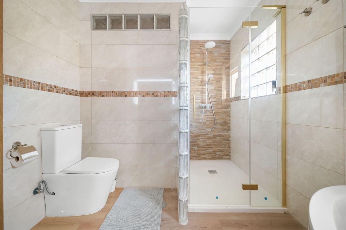 4 soverom Villa til salgs i Benalmadena - € 1 199 000 (Ref: 9439074)